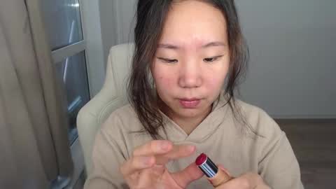 Snapshot of mira_g chatting on February 12, 8:16 am mira_g online show from February 12, 8:16 am