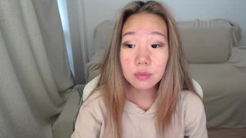 Snapshot of mira_g chatting on September 20, 1:53 pm mira_g online show from September 20, 1:53 pm