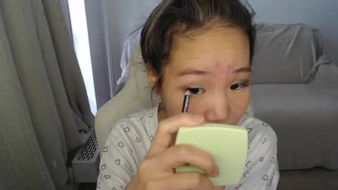 Snapshot of mira_g chatting on September 12, 11:18 am mira_g online show from September 12, 11:18 am