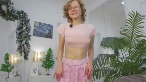 mira_marni online show from February 4, 11:13 am