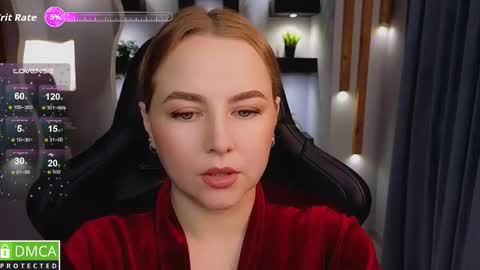 Snapshot of mira_mermayd chatting on October 3, 9:14 am Mira online show from October 3, 9:14 am