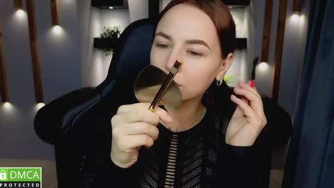 Snapshot of mira_mermayd chatting on January 17, 8:13 am Mira online show from January 17, 8:13 am