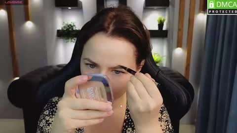 Snapshot of mira_mermayd chatting on March 6, 1:27 am Mira online show from March 6, 1:27 am