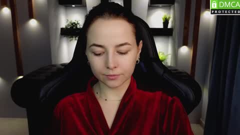 Snapshot of mira_mermayd chatting on February 21, 8:06 am Mira online show from February 21, 8:06 am