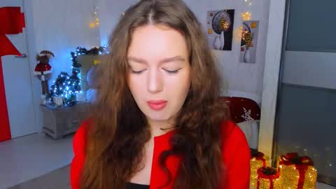 Emma online show from January 9, 7:29 pm