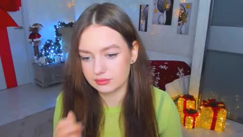 Emma online show from December 23, 10:10 am
