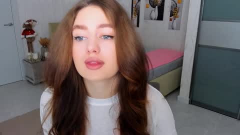 Emma online show from December 4, 10:02 am