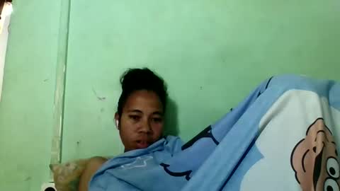 Snapshot of mirah881 chatting on September 26, 8:12 am mirah881 online show from September 26, 8:12 am