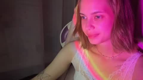MiraLaPics online show from June 19, 8:45 pm
