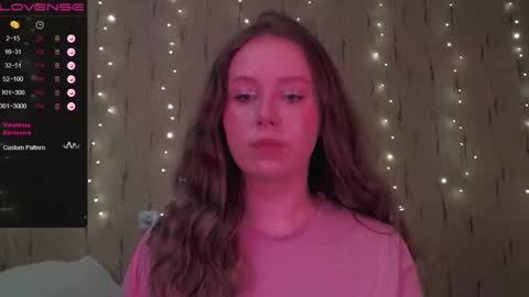 Kira online show from December 24, 1:39 pm