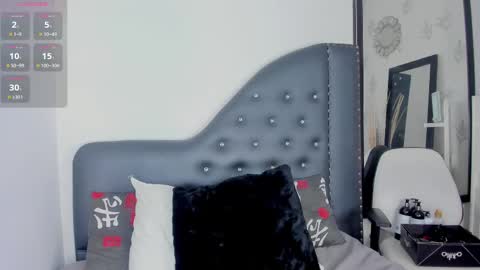 Mirandas room online show from October 5, 5:07 pm