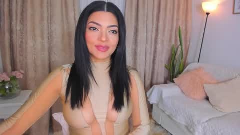 Snapshot of mirandasachs chatting on October 27, 11:43 pm Miranda online show from October 27, 11:43 pm