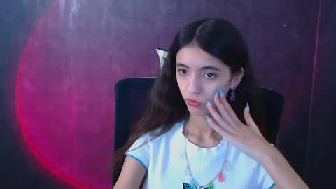 Snapshot of miri_miss chatting on December 26, 1:32 pm Miri online show from December 26, 1:32 pm