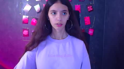 Snapshot of miri_miss chatting on October 27, 1:28 pm Miri online show from October 27, 1:28 pm