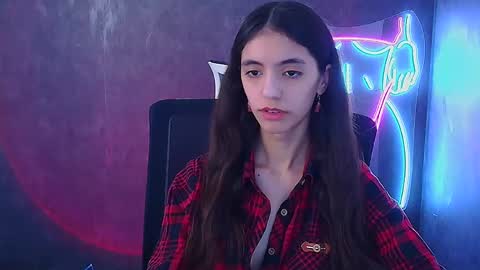 Snapshot of miri_miss chatting on February 9, 10:31 am Miri online show from February 9, 10:31 am