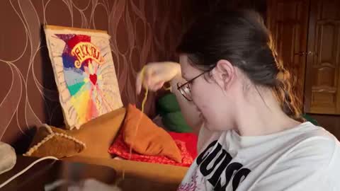 Mira online show from November 14, 7:30 am