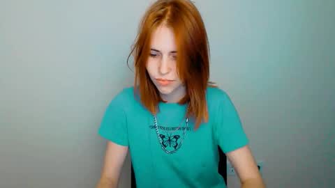 Snapshot of misaki_chan_ chatting on September 18, 10:19 pm misaki_chan_ online show from September 18, 10:19 pm