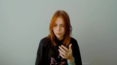 Snapshot of misaki_chan_ chatting on October 9, 10:30 am misaki_chan_ online show from October 9, 10:30 am