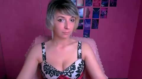 Mishelle online show from April 17, 11:45 am