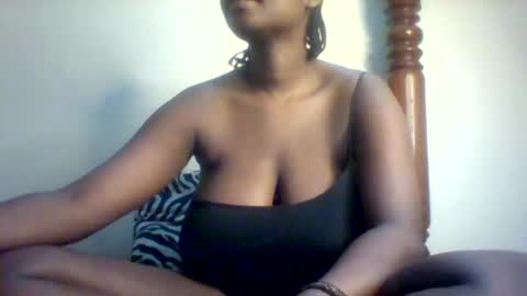 Snapshot of miss440_sunday chatting on September 20, 5:22 pm miss440 online show from September 20, 5:22 pm