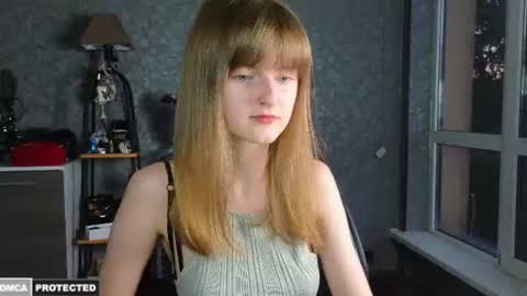 Alisa NONNUDE online show from June 20, 6:11 pm