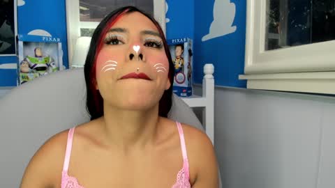 Snapshot of miss___allison chatting on February 1, 10:59 am Allison online show from February 1, 10:59 am