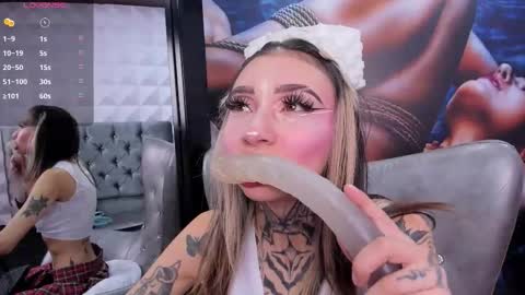 Snapshot of miss___angel chatting on September 17, 6:17 pm miss___angel online show from September 17, 6:17 pm