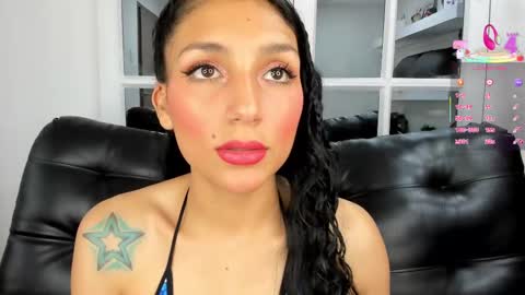 Snapshot of miss___evangeline chatting on March 10, 2:39 am Evangeline online show from March 10, 2:39 am