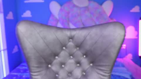 Sara online show from February 17, 6:18 pm