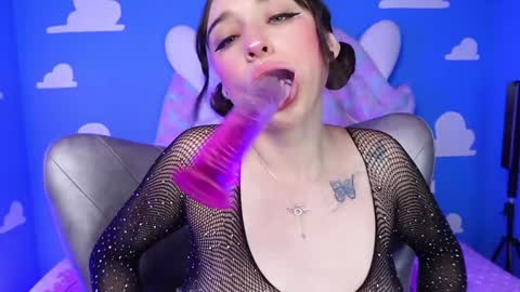 Sara online show from January 21, 6:02 pm