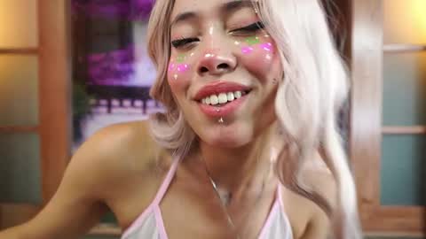 Snapshot of miss__aly chatting on October 15, 6:21 pm Ally online show from October 15, 6:21 pm