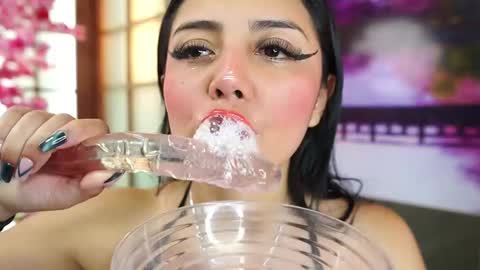 Snapshot of miss__anastasia chatting on October 4, 11:27 am Anastisia online show from October 4, 11:27 am