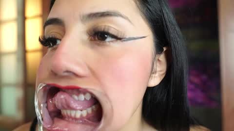 Snapshot of miss__anastasia chatting on October 10, 11:37 am Anastisia online show from October 10, 11:37 am