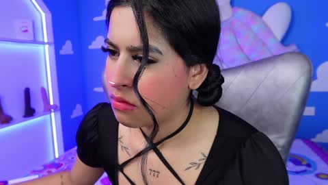 Anya online show from December 21, 11:01 am