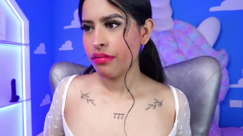 Anya online show from January 31, 11:03 am