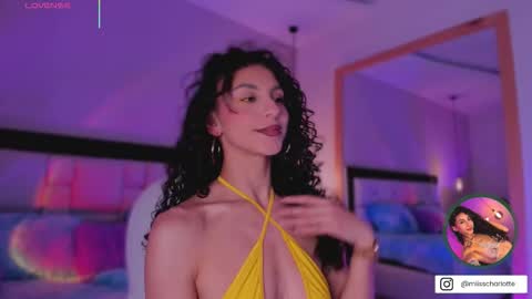 Snapshot of miss__charlotte_ chatting on September 26, 4:32 am Charlotte online show from September 26, 4:32 am