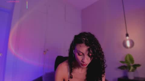 Snapshot of miss__charlotte_ chatting on October 26, 6:09 am Charlotte online show from October 26, 6:09 am