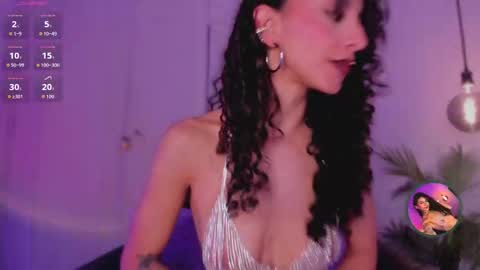 Snapshot of miss__charlotte_ chatting on September 20, 4:33 am Charlotte online show from September 20, 4:33 am