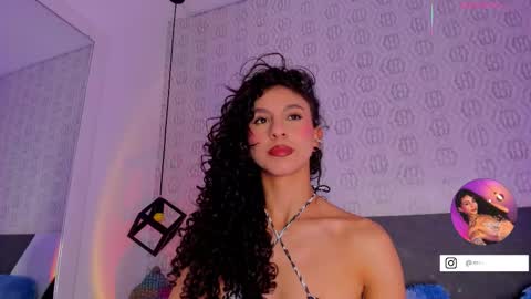 Snapshot of miss__charlotte_ chatting on October 22, 5:56 am Charlotte online show from October 22, 5:56 am