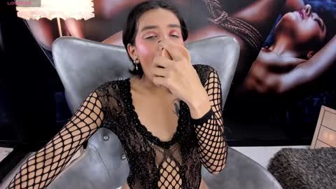 Martina online show from December 18, 2:32 am