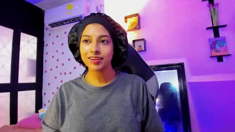 Snapshot of miss_akemi chatting on October 22, 1:16 pm Akemi 3 online show from October 22, 1:16 pm