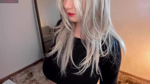 Anna online show from October 27, 10:33 am