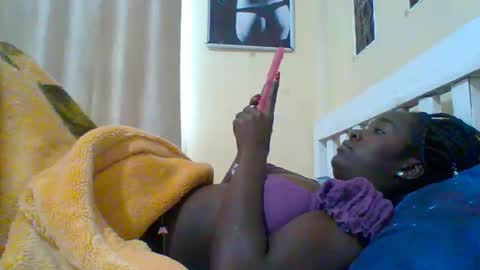 miss_atitude online show from September 18, 4:22 am