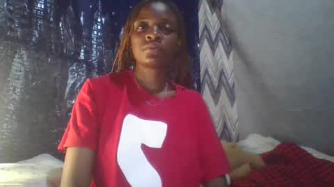 Snapshot of miss_belllo chatting on February 16, 6:21 pm miss_belllo online show from February 16, 6:21 pm