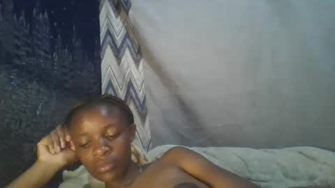 Snapshot of miss_belllo chatting on March 3, 8:32 am miss_belllo online show from March 3, 8:32 am