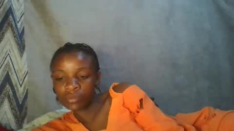 Snapshot of miss_belllo chatting on February 24, 7:41 pm miss_belllo online show from February 24, 7:41 pm