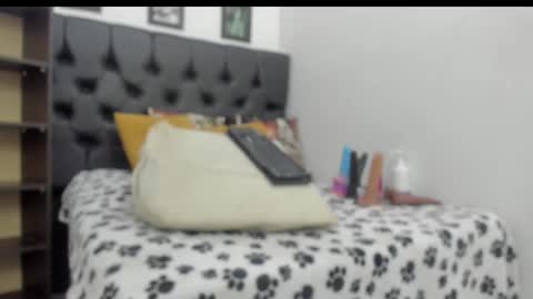 Snapshot of miss_big_ass21 chatting on September 20, 12:43 am miss_big_ass21 online show from September 20, 12:43 am