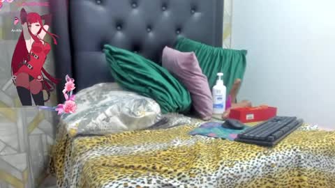 Snapshot of miss_big_ass21 chatting on February 3, 8:02 am miss_big_ass21 online show from February 3, 8:02 am