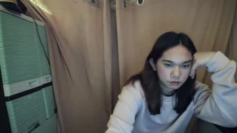 Catriona online show from December 3, 4:42 pm