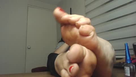 Snapshot of miss_carmila chatting on November 2, 12:25 am Miss Carmila online show from November 2, 12:25 am